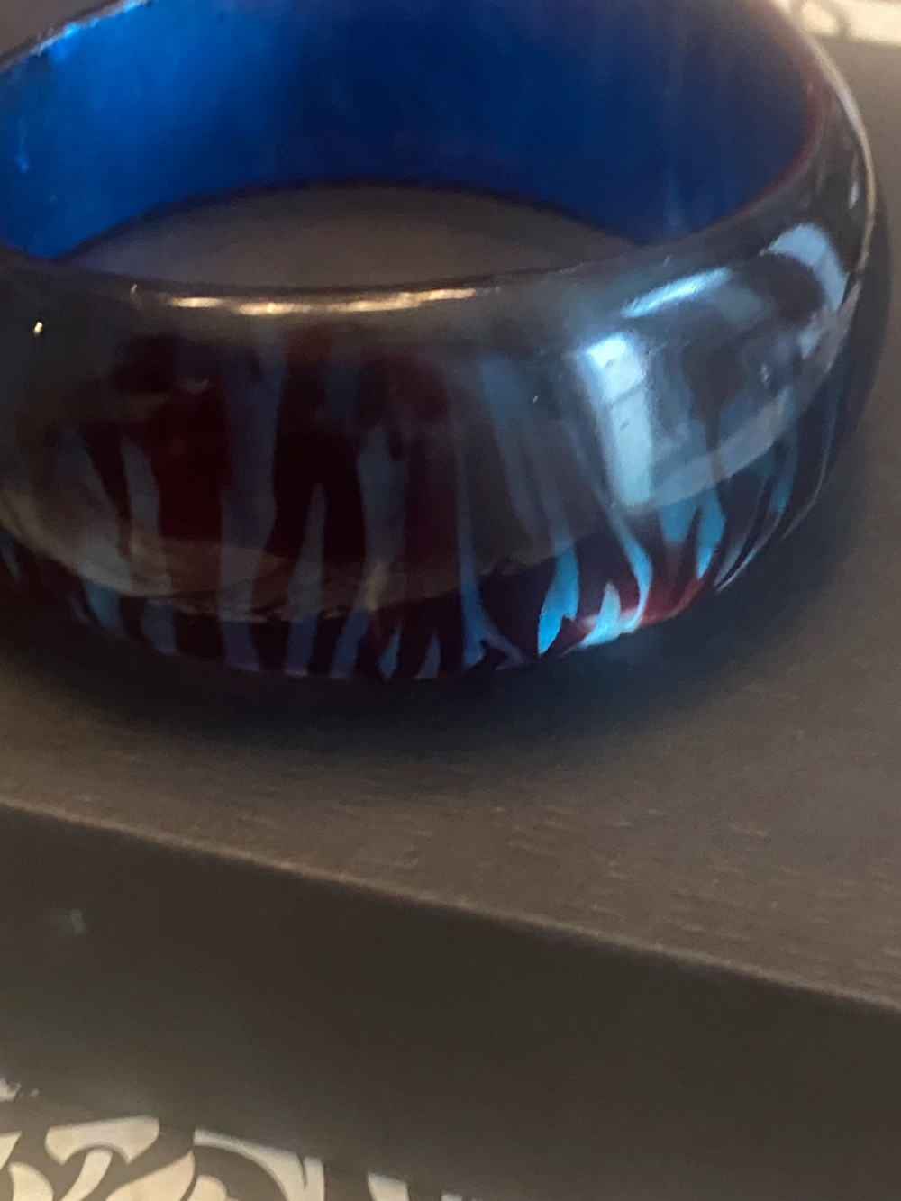 LOT 3 VINTAGE BANGLES BLUE, MUSTARD YELLOW, GREEN